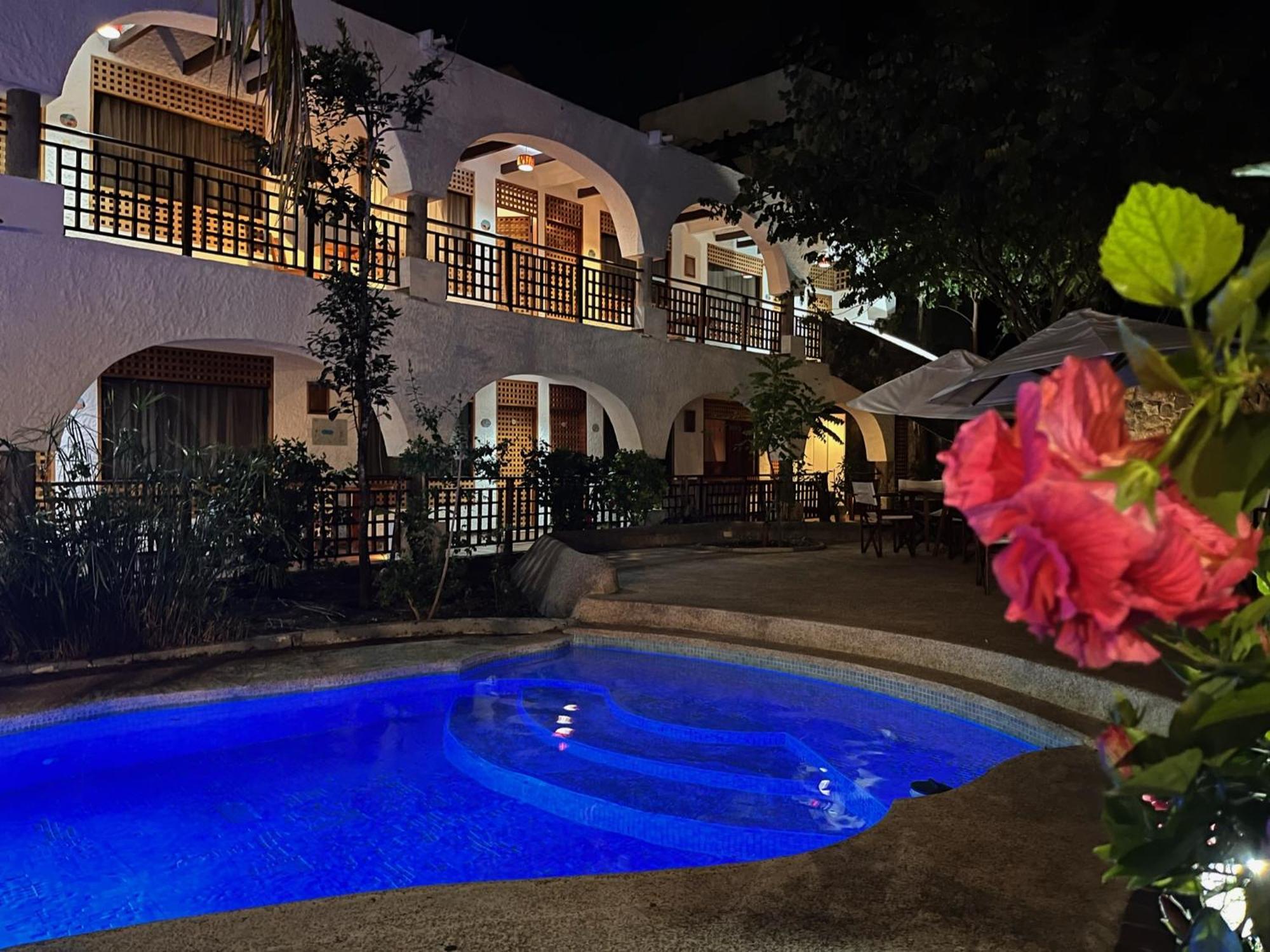 Hotel Silberstein Puerto Ayora  Bagian luar foto