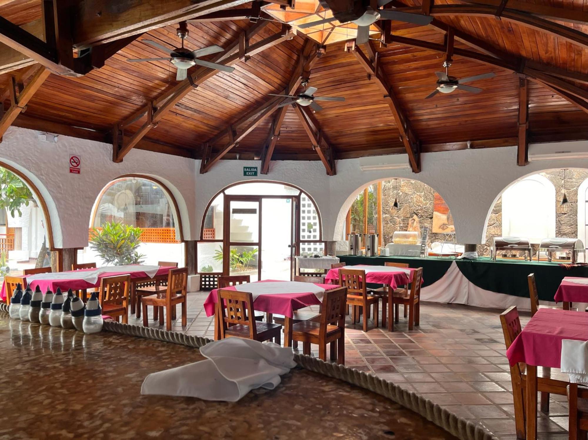 Hotel Silberstein Puerto Ayora  Bagian luar foto